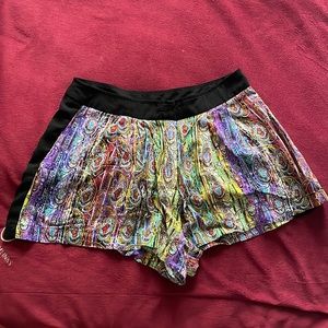 Fire Los Angeles shorts